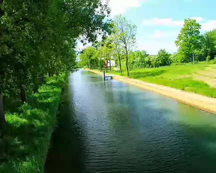 PXL031 Canal de la Marne à la Saône